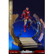Marvel Los Vengadores Figura Movie Masterpiece Diecast 1/6 Iron Man Mark VI (2.0) with Suit-Up Gantry 32 cm