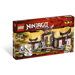LEGO NINJAGO - 2504 - DOJO DE SPINJITZU